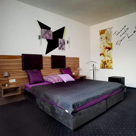 Hotel Exakt Holding Tulln An Der Donau Esterno foto
