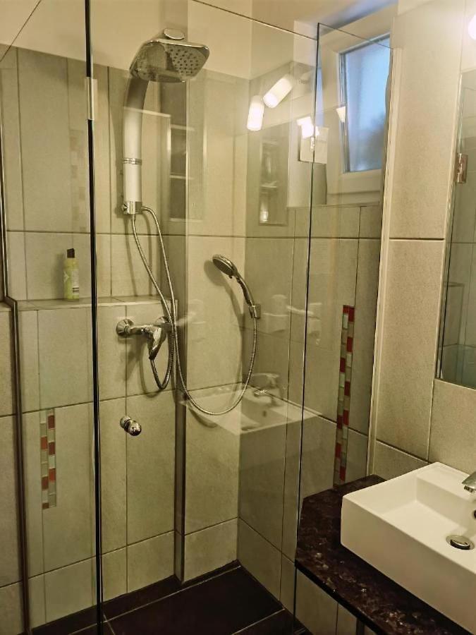 Hotel Exakt Holding Tulln An Der Donau Esterno foto